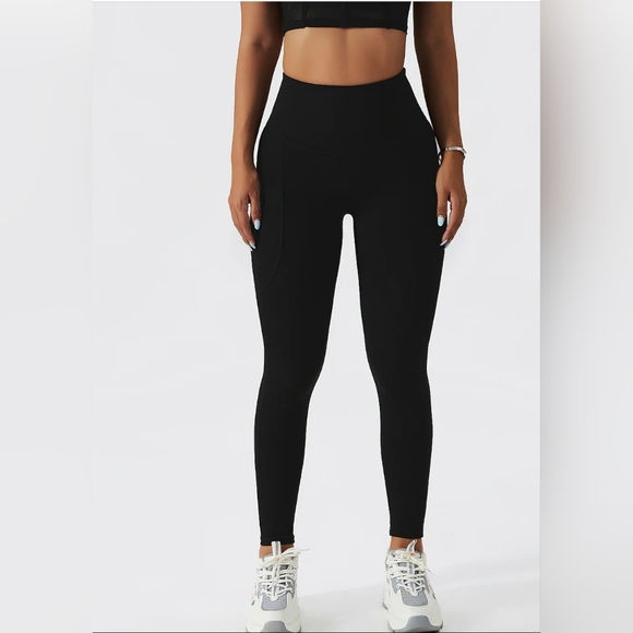 Women's Ultra High-Waisted Leggings with 2 deep side pockets 33"- Jet Black - Picture 2 of 8